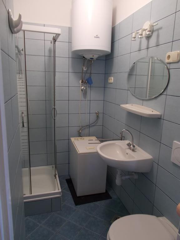 Liliom Apartments Balatonfuered חדר תמונה