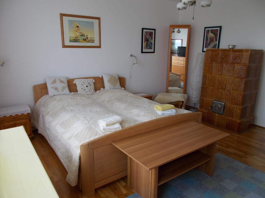 Liliom Apartments Balatonfuered מראה חיצוני תמונה