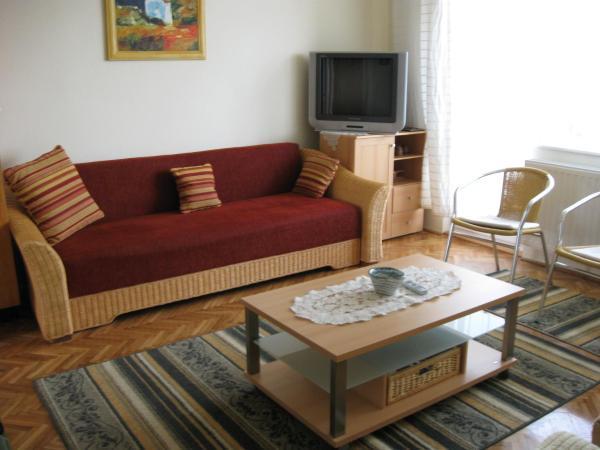 Liliom Apartments Balatonfuered מראה חיצוני תמונה
